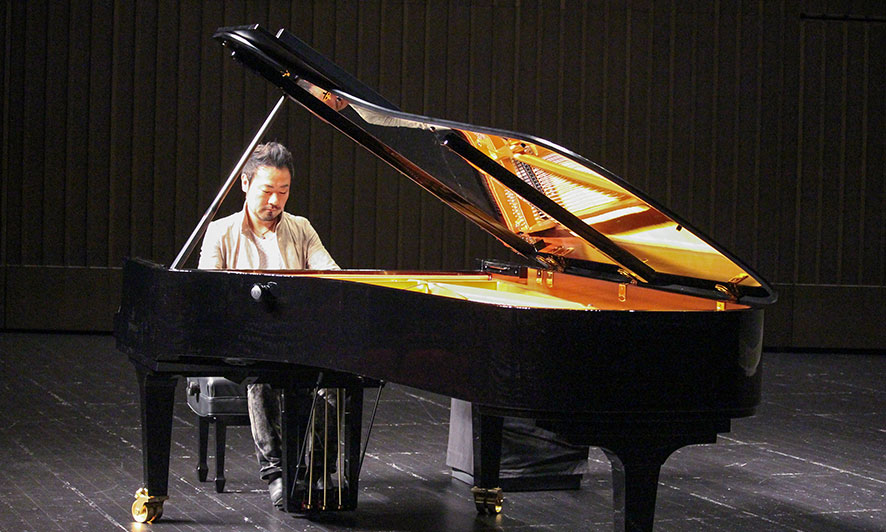 西川 悟平氏：ピアニスト